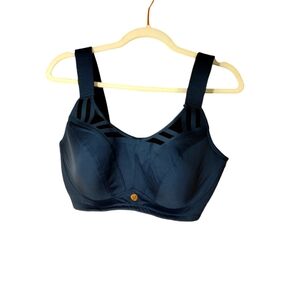 Livi Active High Impact Sports Bra